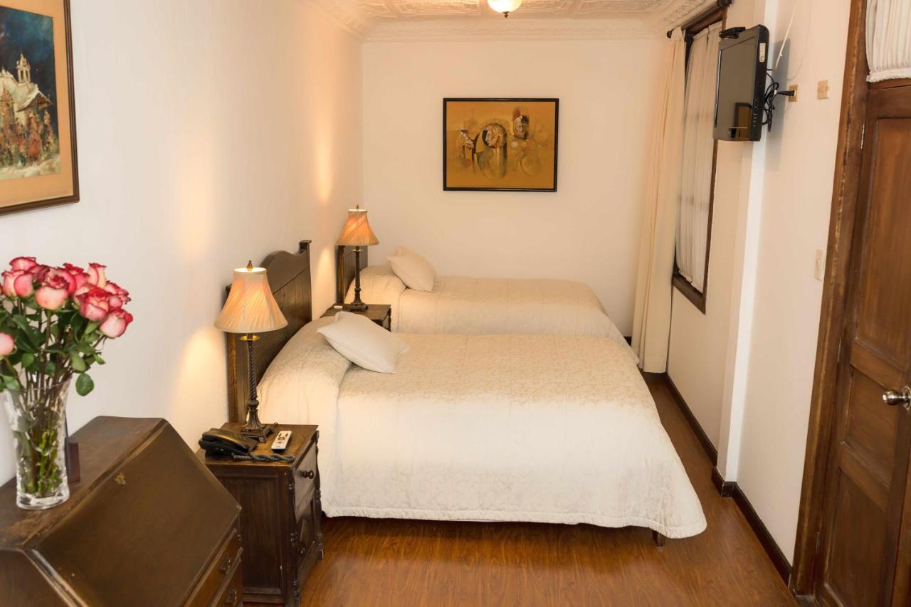 Hotel Inca Real Cuenca Exterior photo